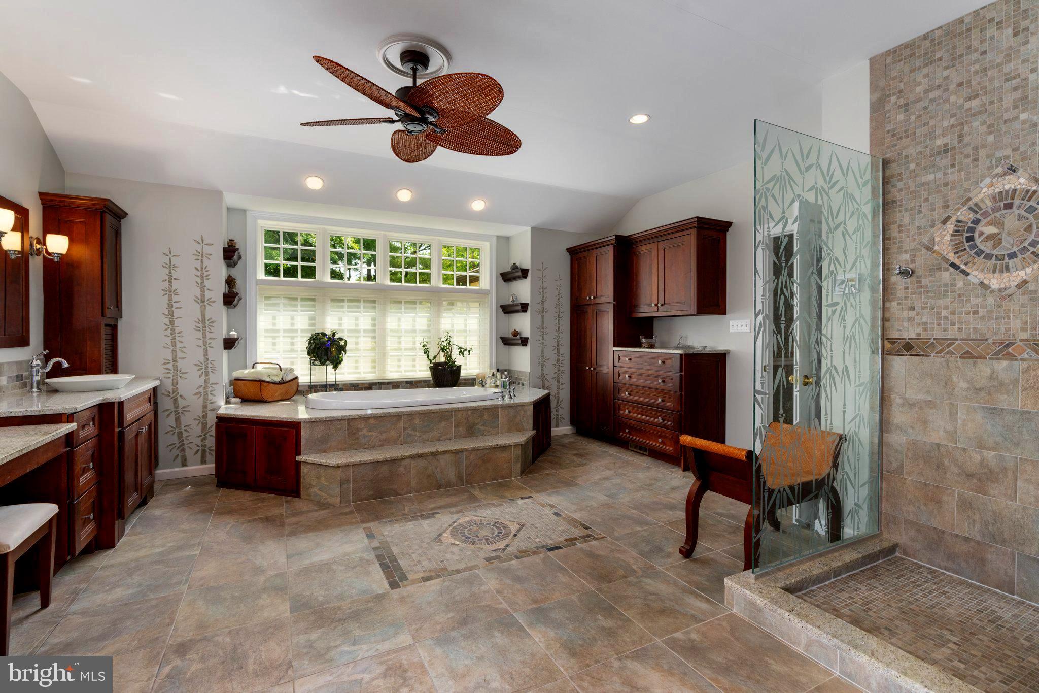 986 CULTIPACKER ROAD