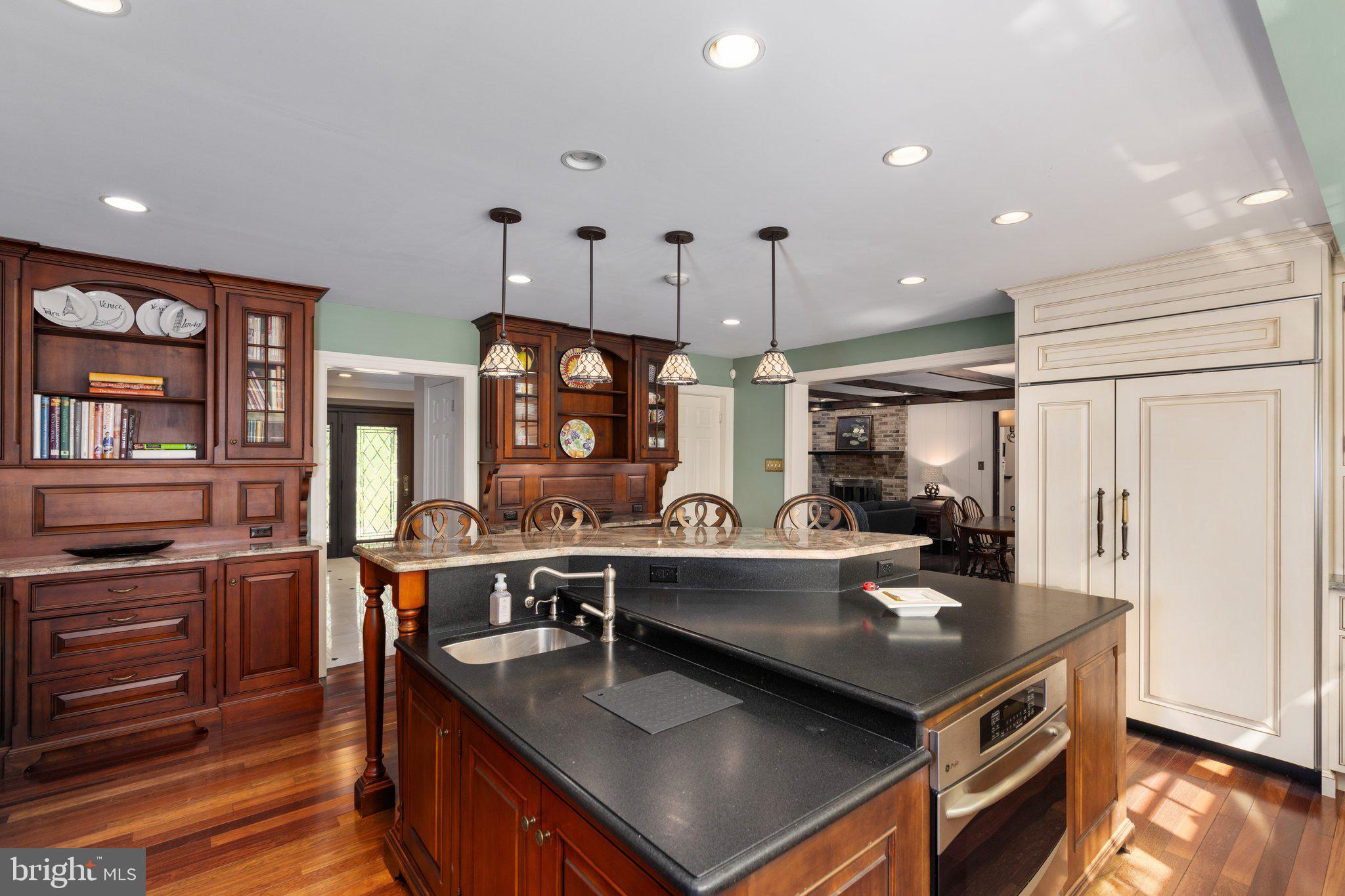 986 CULTIPACKER ROAD