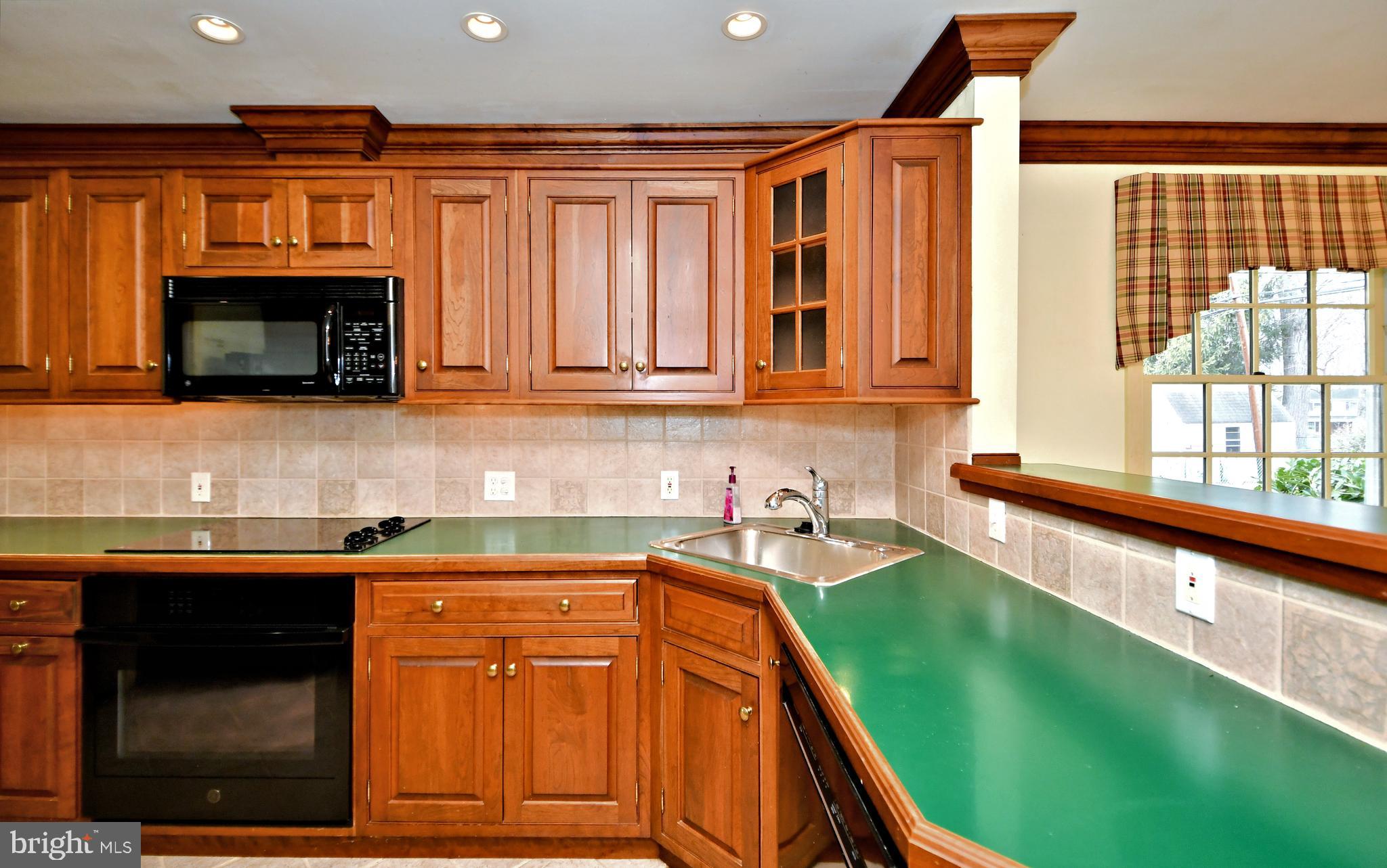 524 STEVENS ROAD
