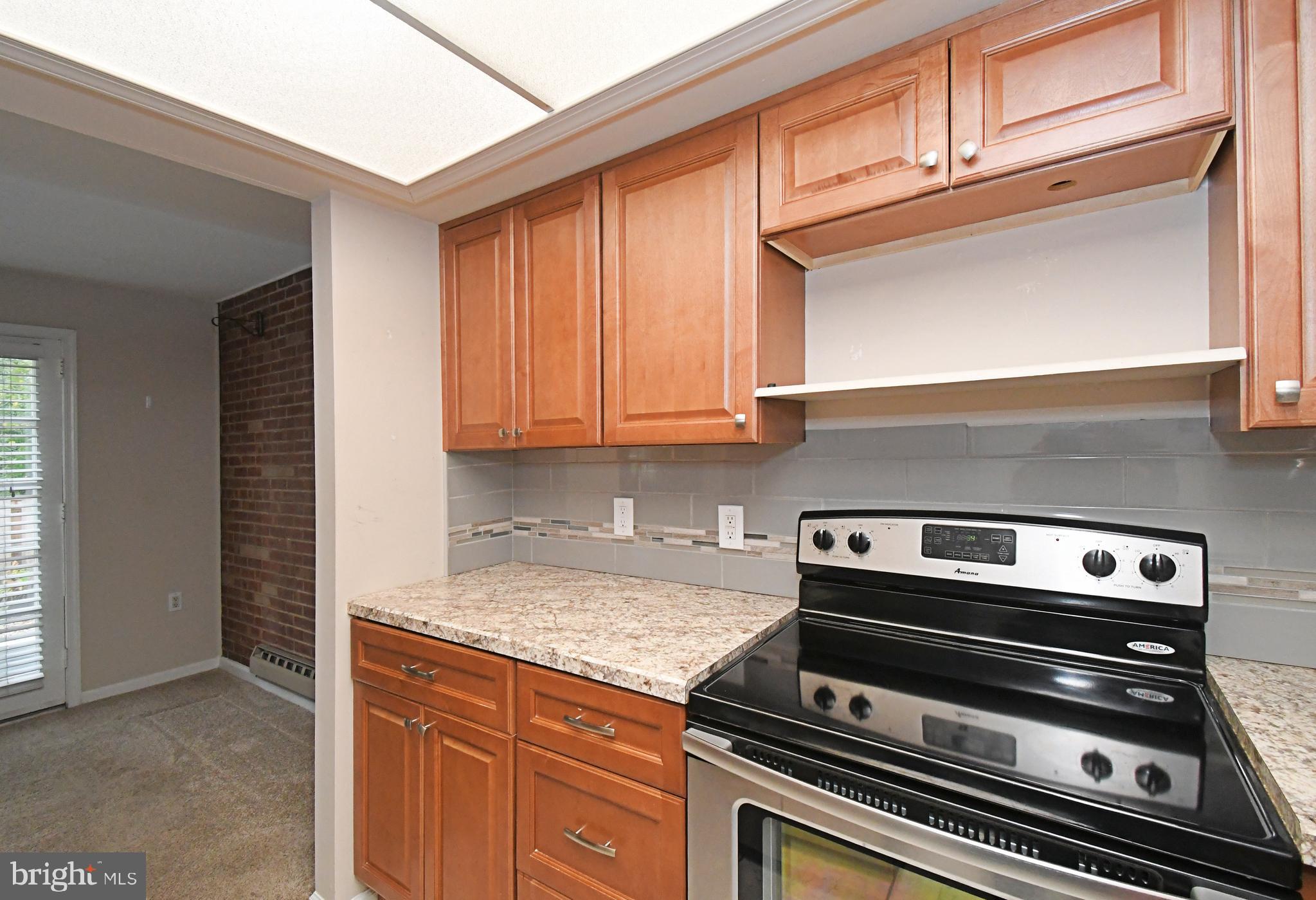 1603 YARDLEY CMNS
