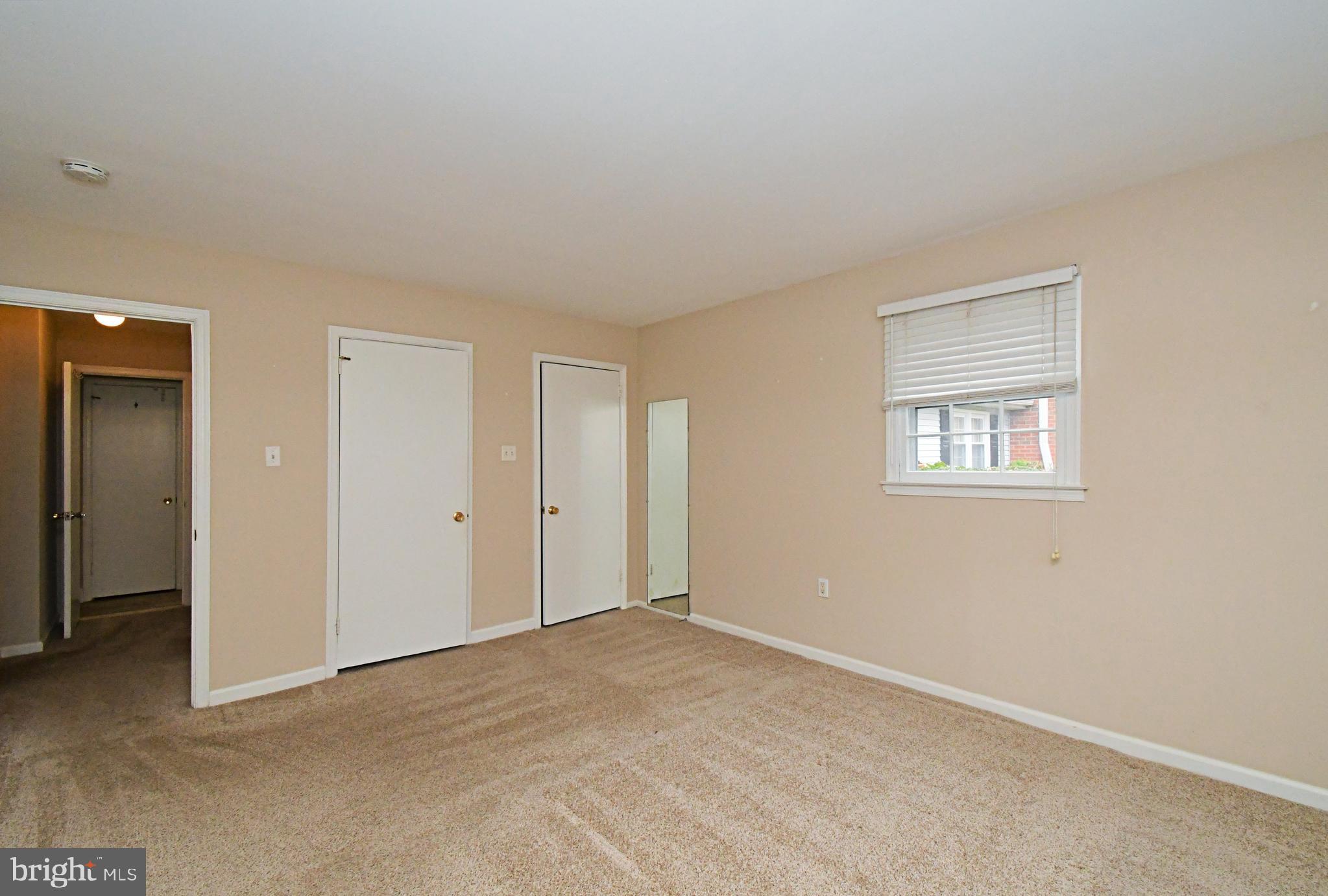 1603 YARDLEY CMNS