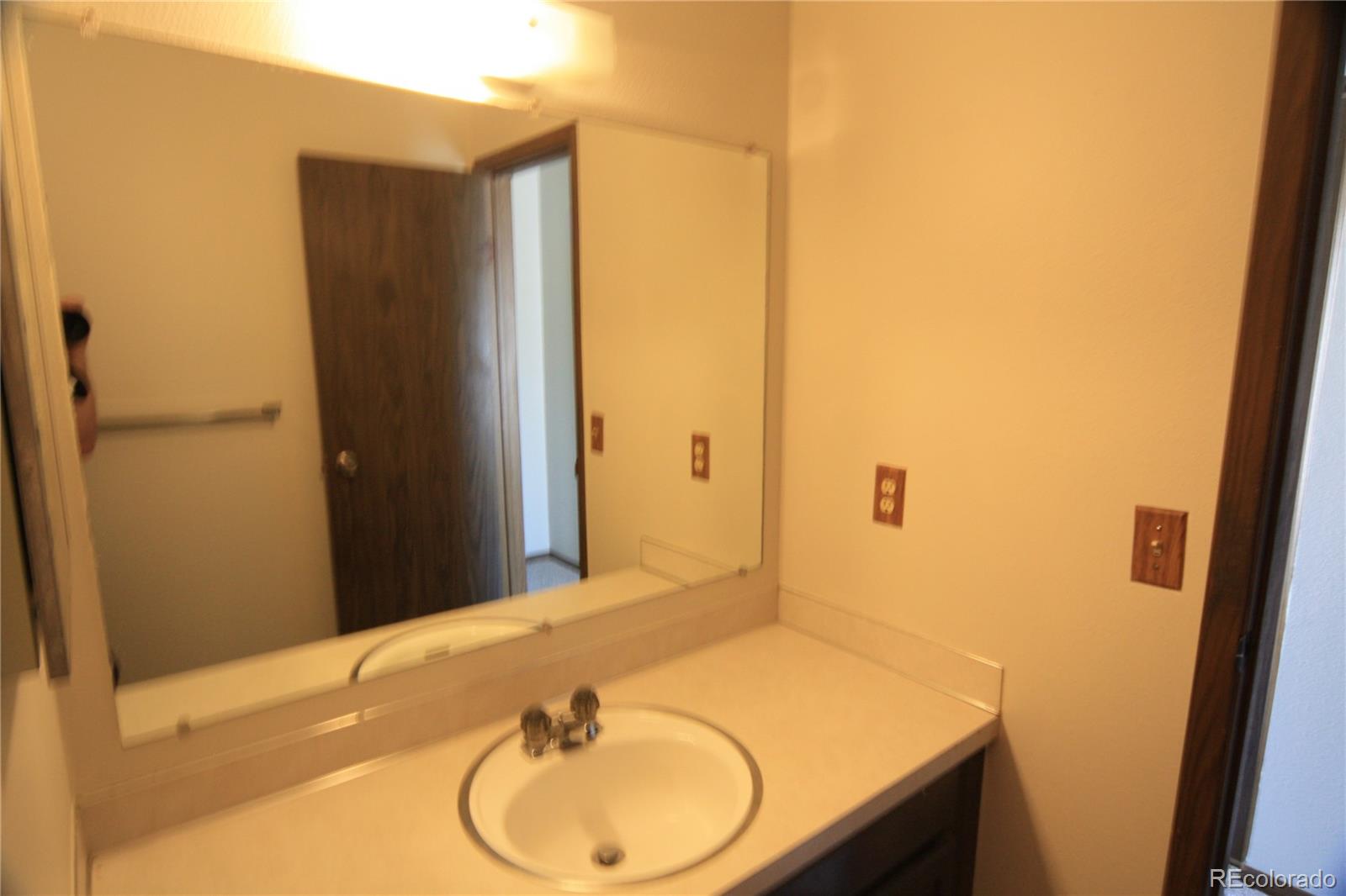 1519 S Sable Boulevard Unit: C