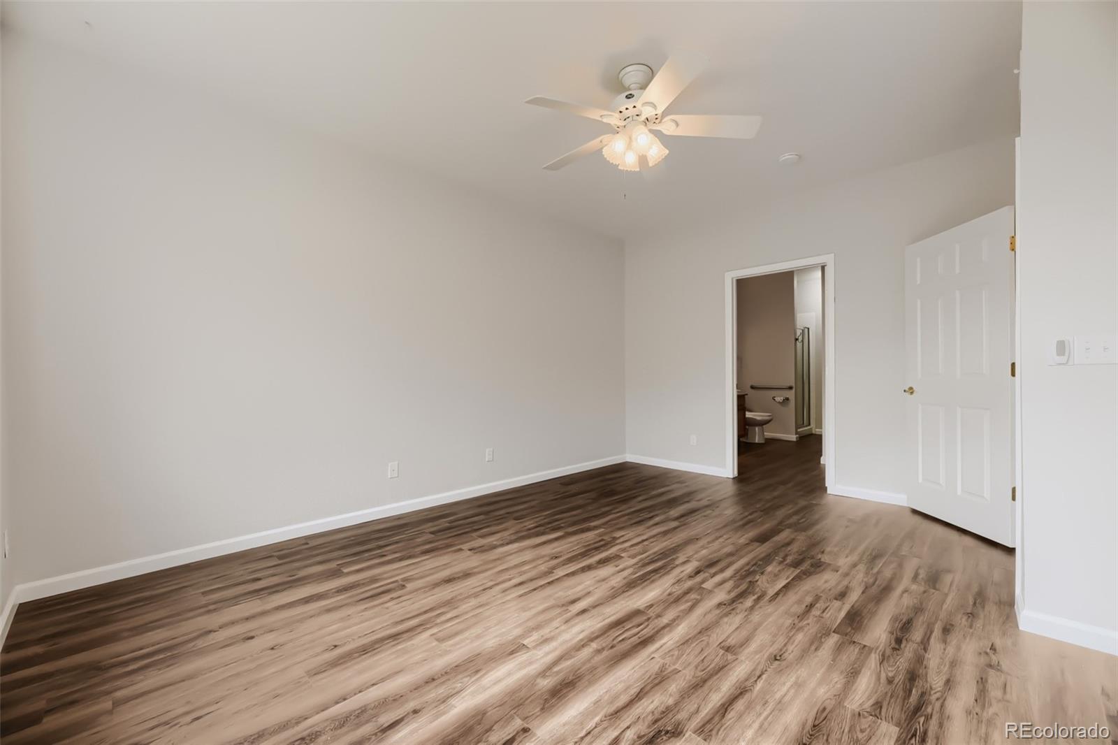 9856 W Freiburg Drive Unit: G