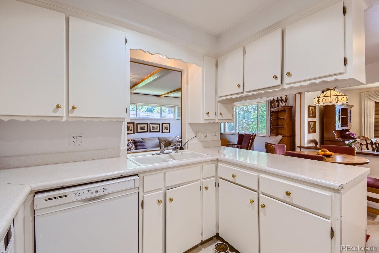 2140 Tabor Drive