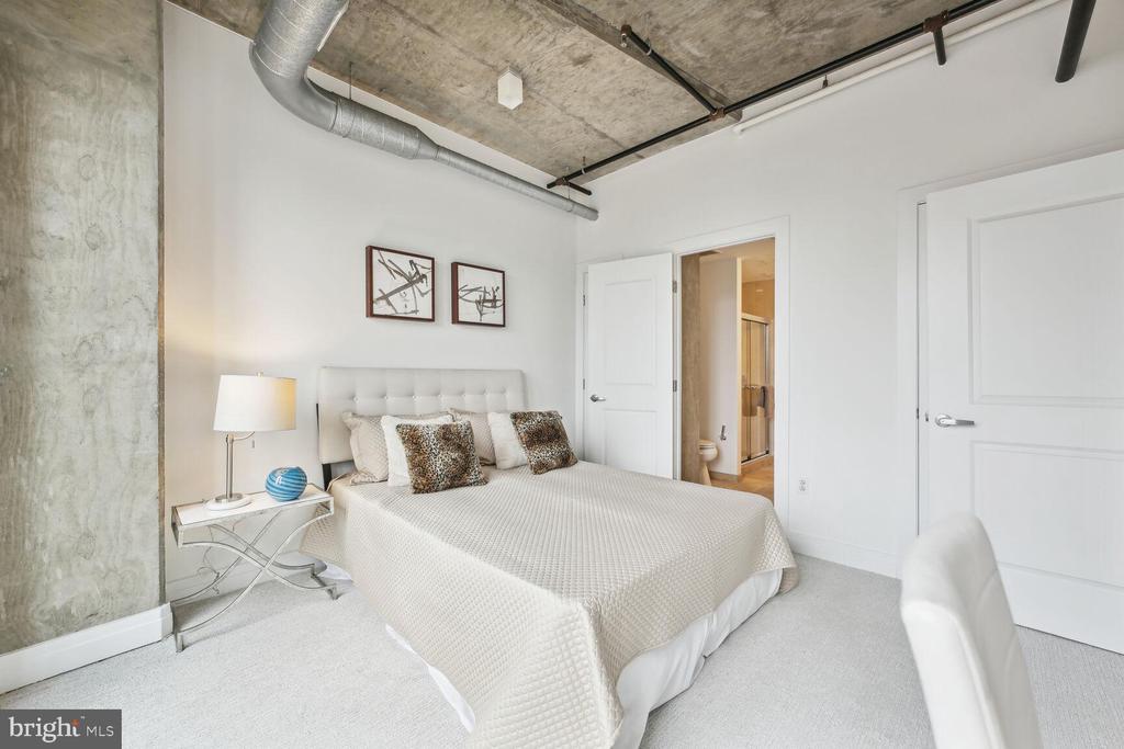 301 MASSACHUSETTS AVENUE NW 1003