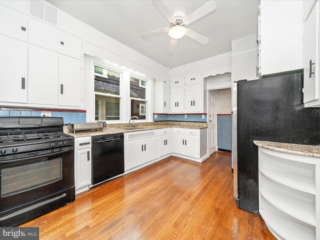 1432 MONTAGUE STREET NW