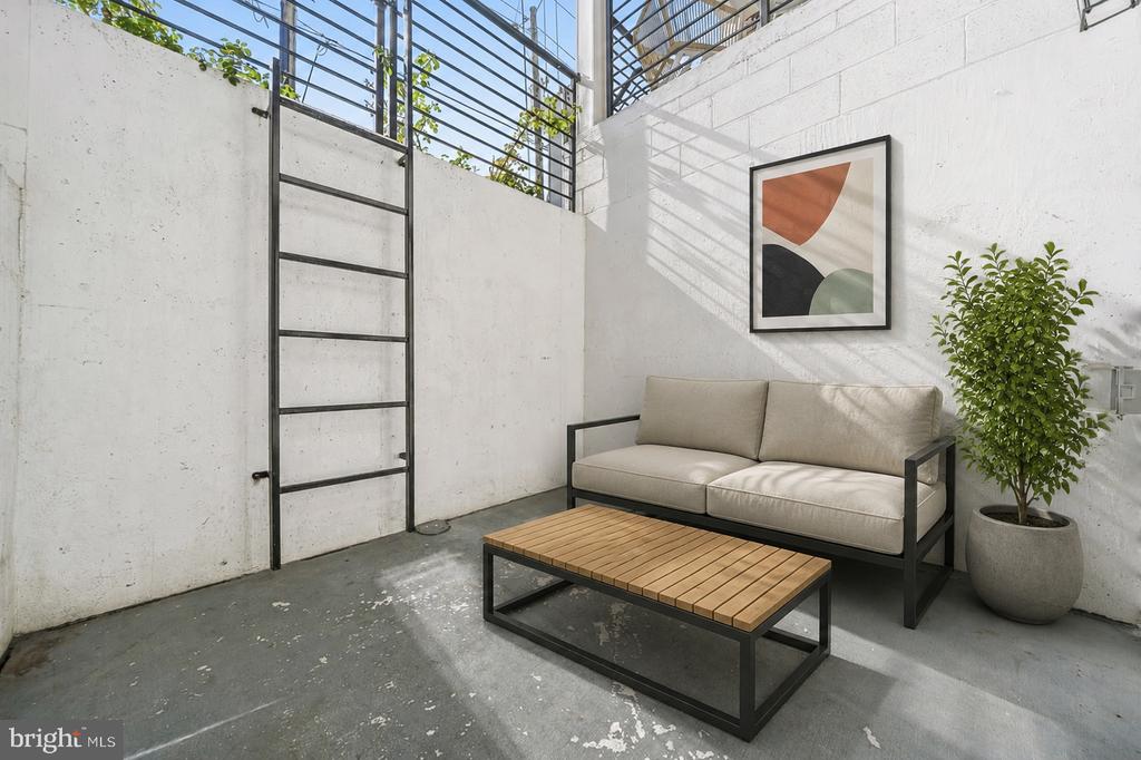5517 7TH STREET NW Unit: 1