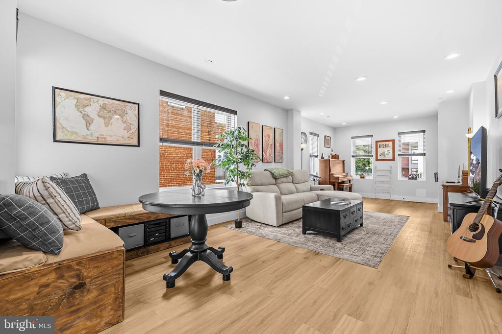 5517 7TH STREET NW Unit: 1