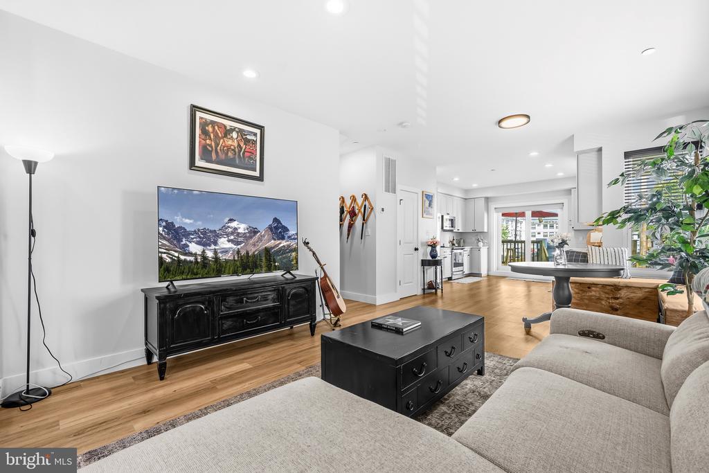 5517 7TH STREET NW Unit: 1
