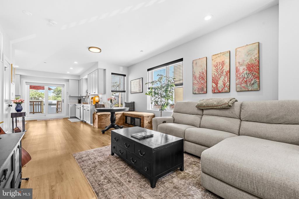 5517 7TH STREET NW Unit: 1