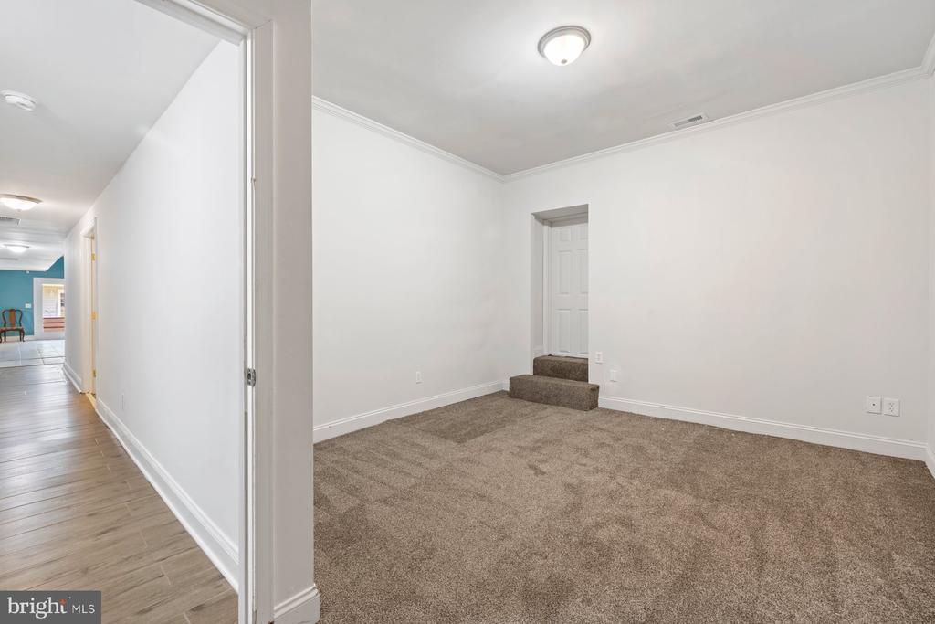 61 MAGOTHY BEACH ROAD