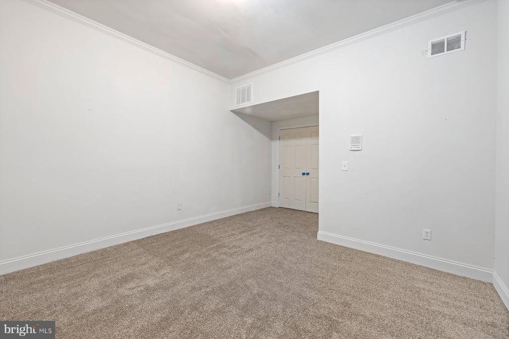 61 MAGOTHY BEACH ROAD
