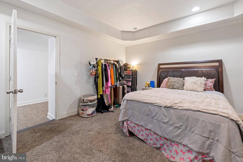 61 MAGOTHY BEACH ROAD