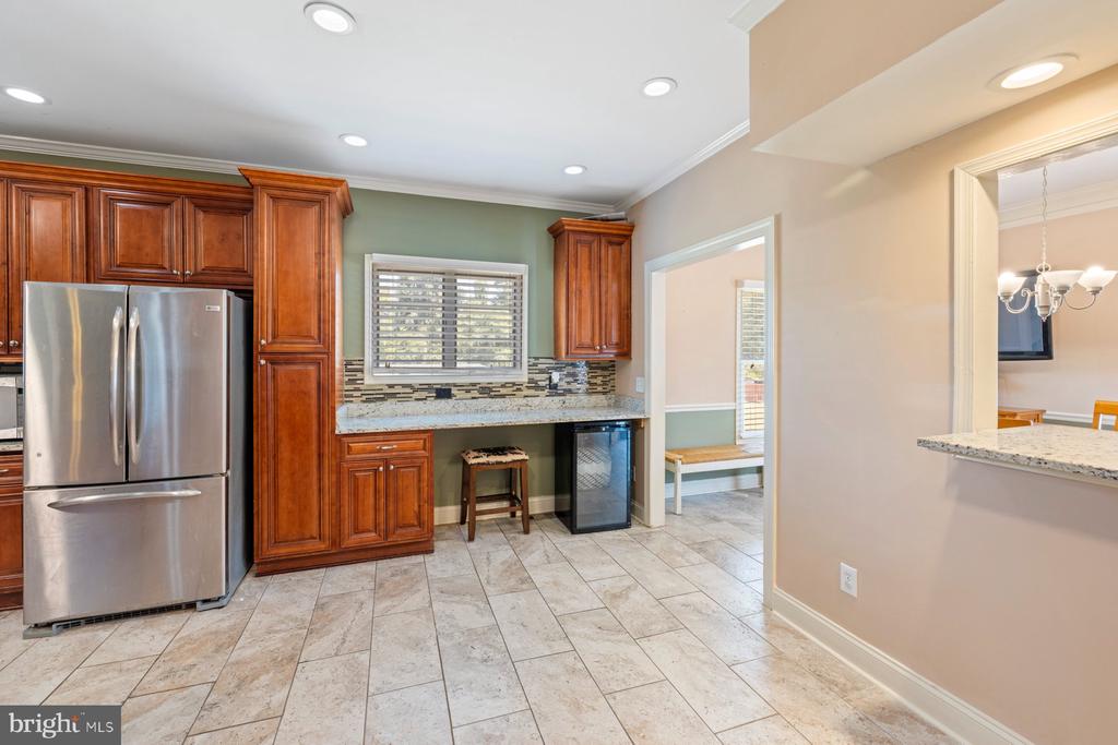 61 MAGOTHY BEACH ROAD