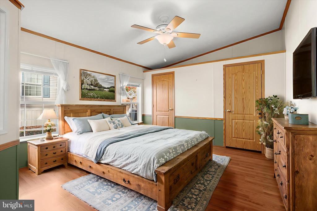 8006 FAIR BREEZE DRIVE