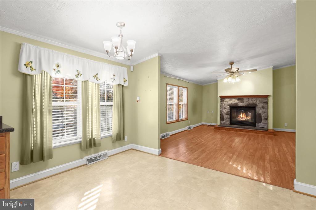 8006 FAIR BREEZE DRIVE
