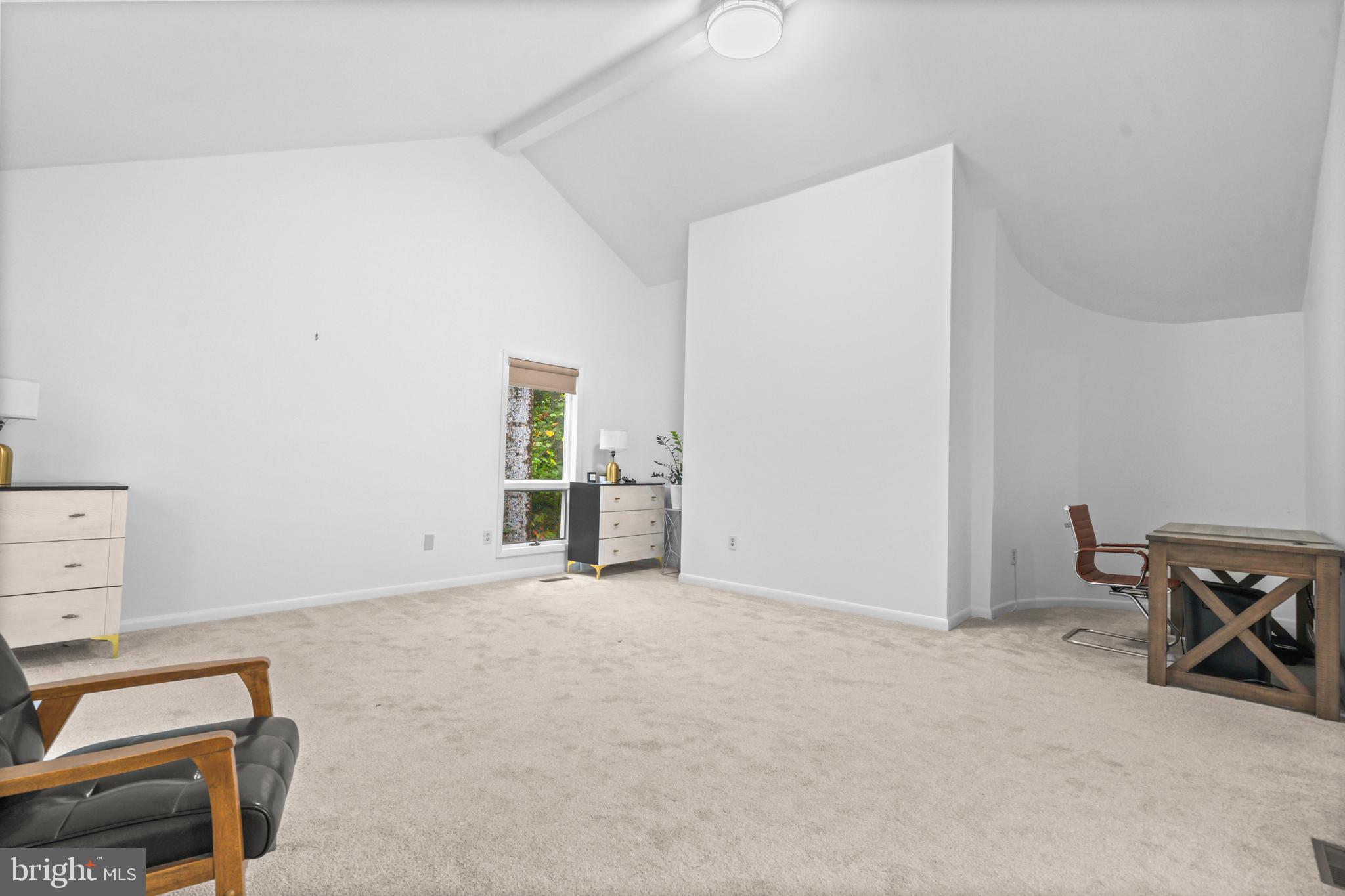 2023 HUNTCLIFF DRIVE