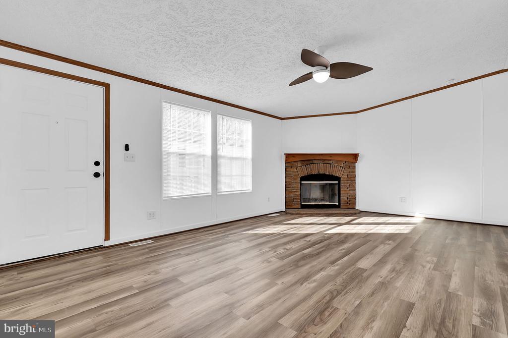 7810 CLARK ROAD D88