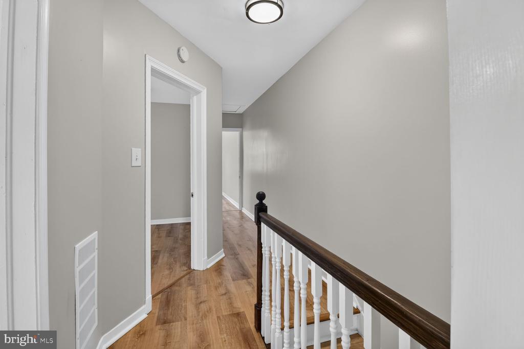 1405 W 37TH STREET