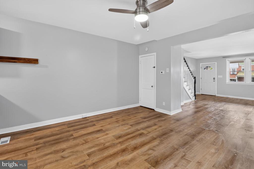 1405 W 37TH STREET