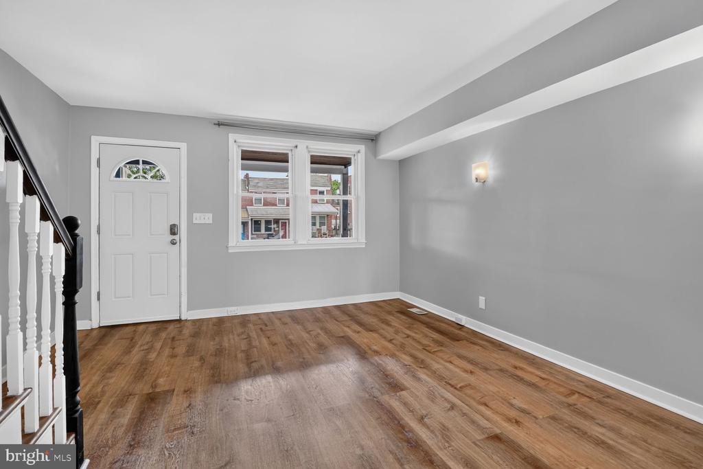 1405 W 37TH STREET