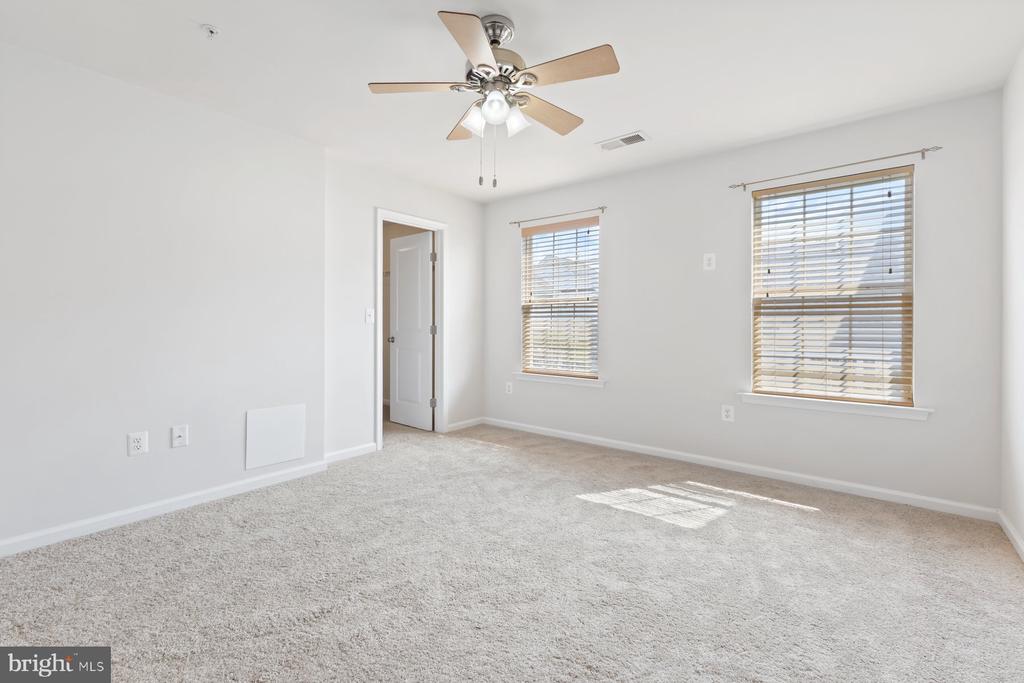17 STEEPLECHASE DRIVE