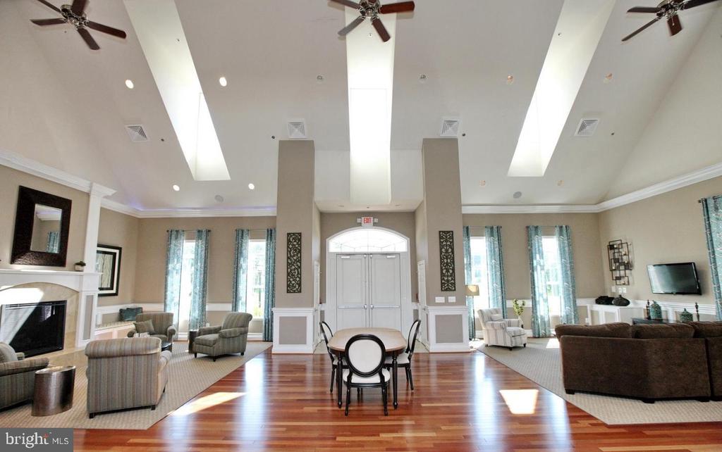 17 STEEPLECHASE DRIVE