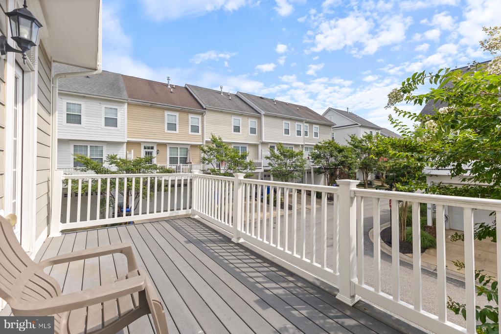 17 STEEPLECHASE DRIVE