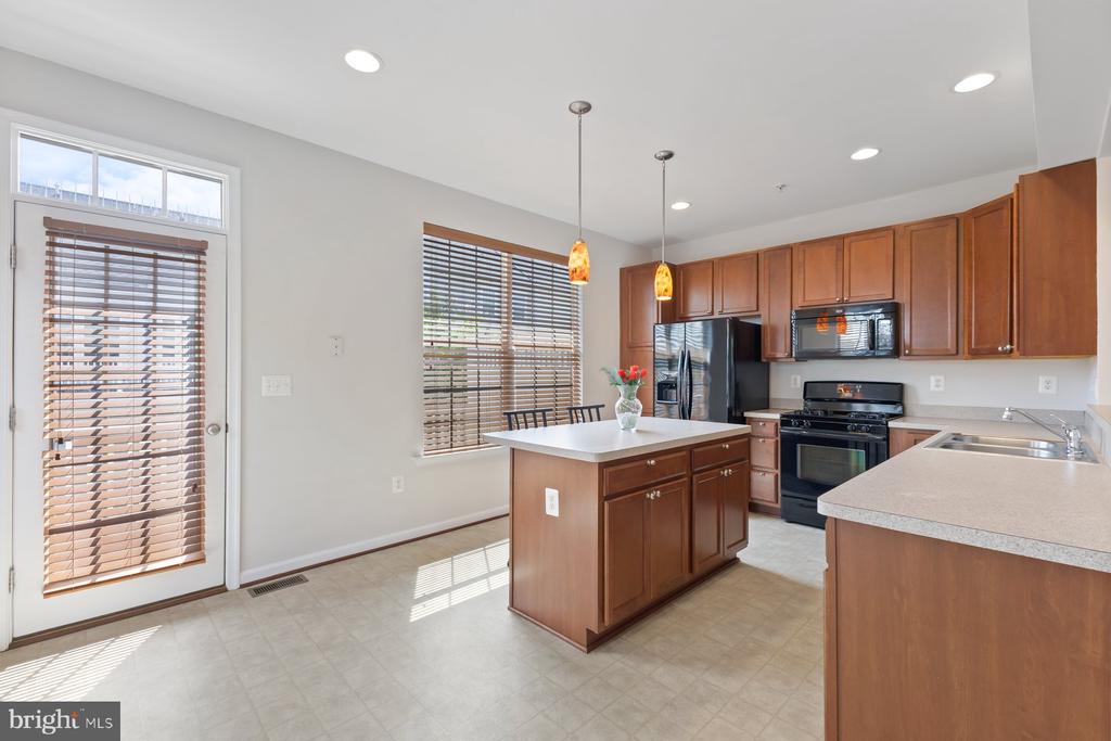 17 STEEPLECHASE DRIVE