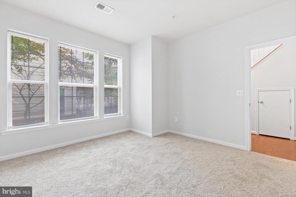17 STEEPLECHASE DRIVE