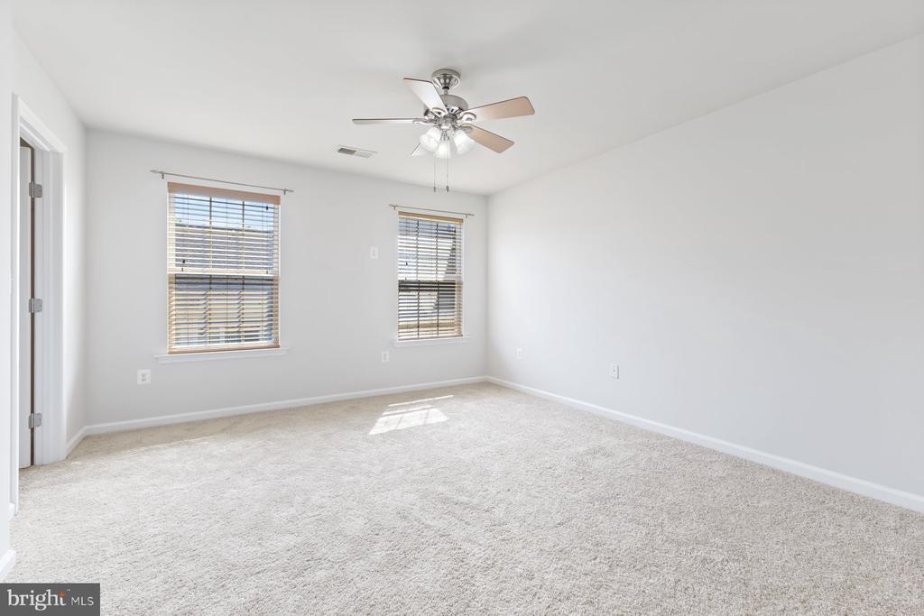 17 STEEPLECHASE DRIVE