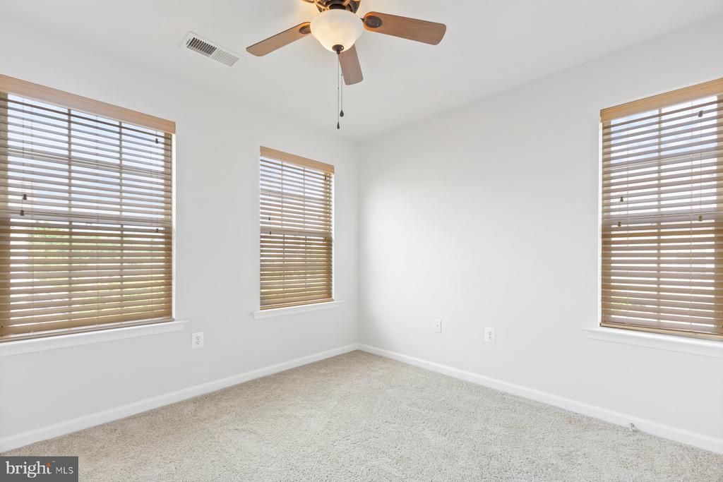 17 STEEPLECHASE DRIVE