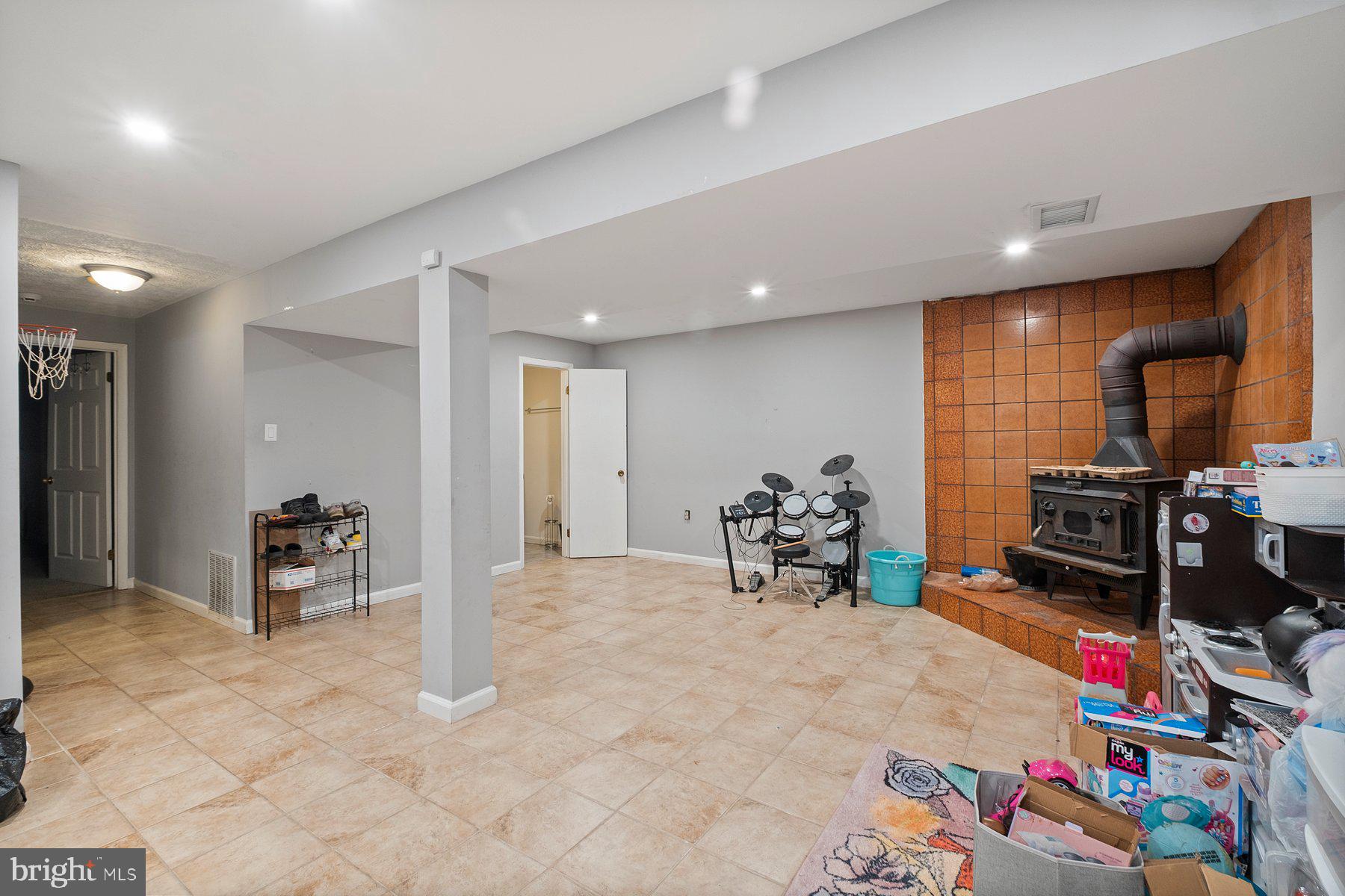 10233 BRIARWOOD PLACE