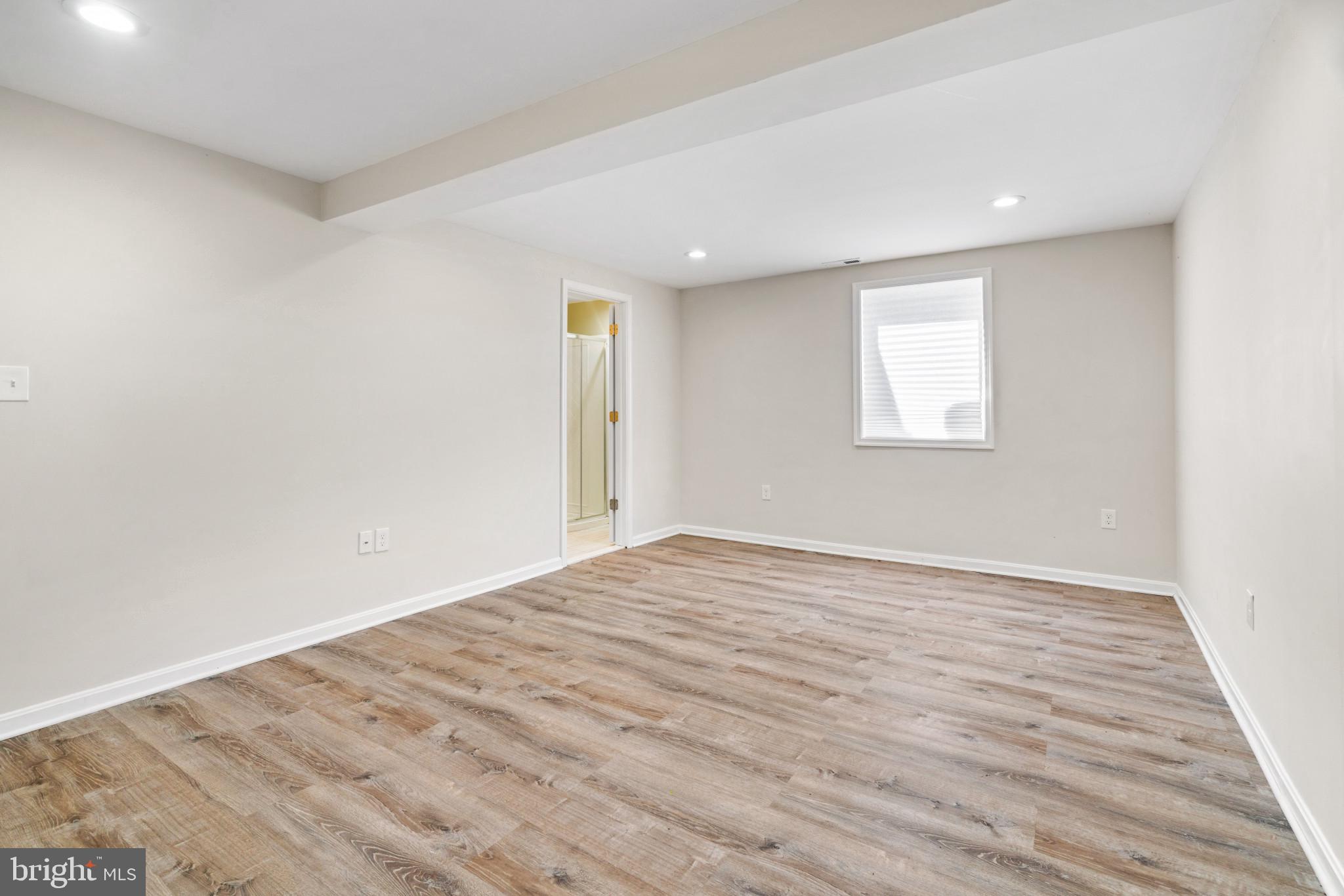 2807 JAMESTOWN ROAD