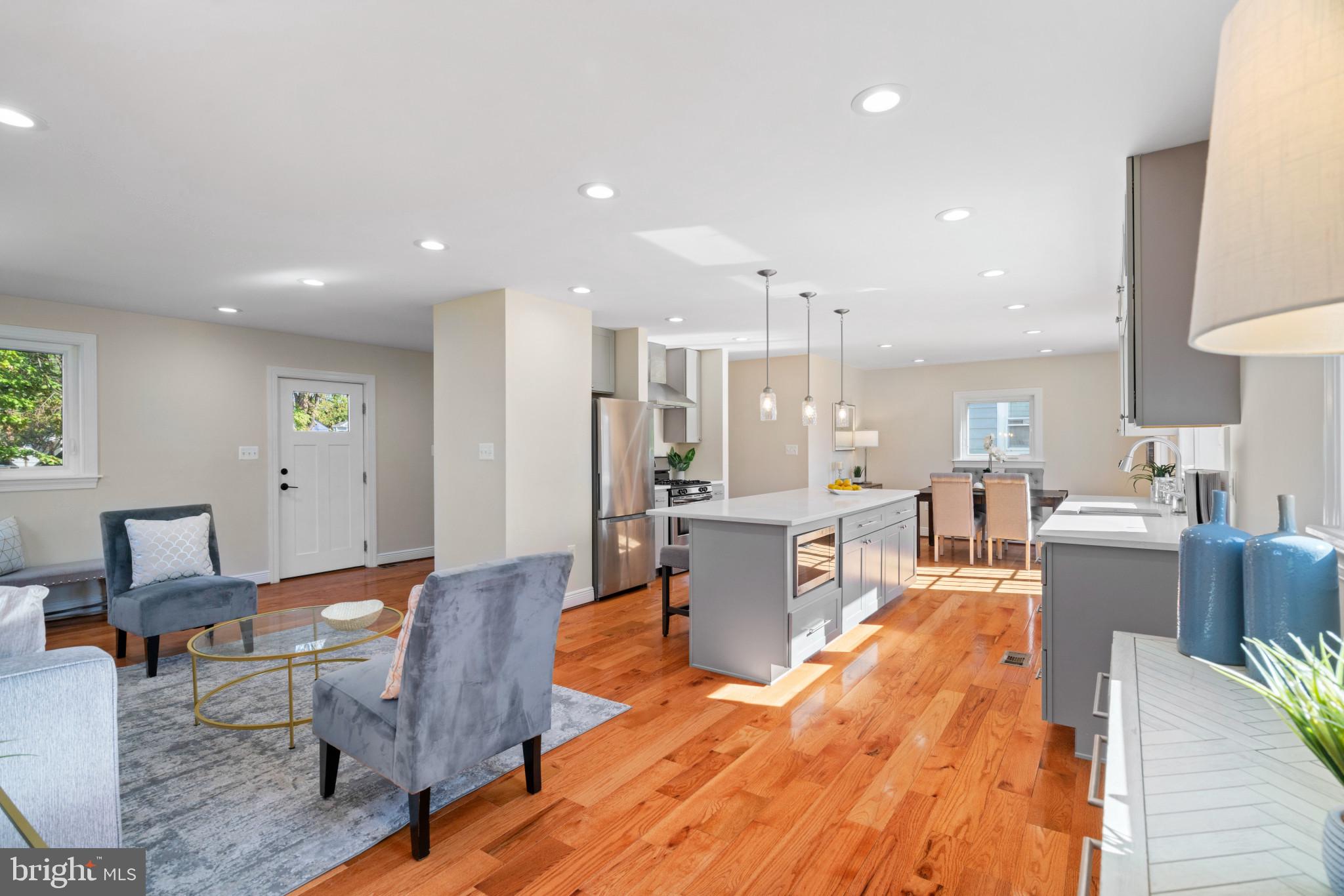 2807 JAMESTOWN ROAD