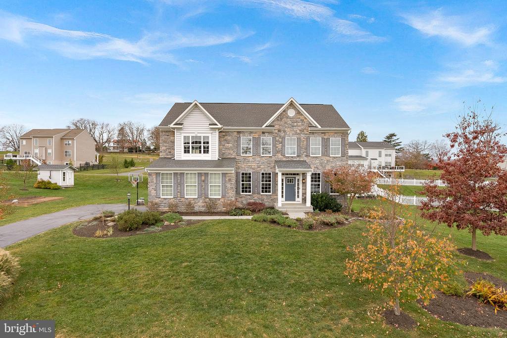 8 RAMSDELL COURT