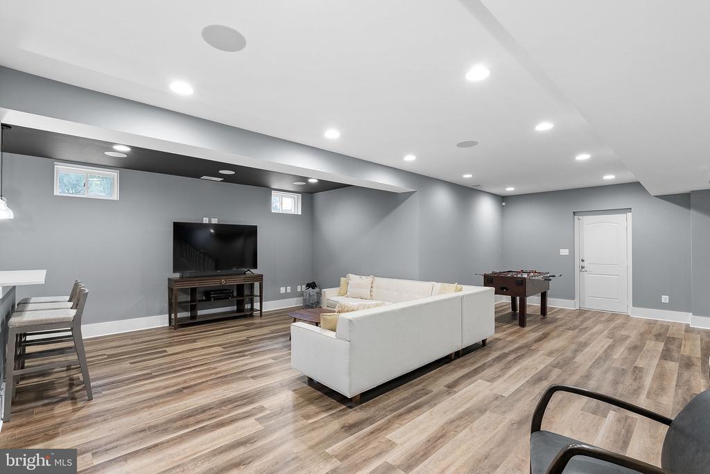 8 RAMSDELL COURT