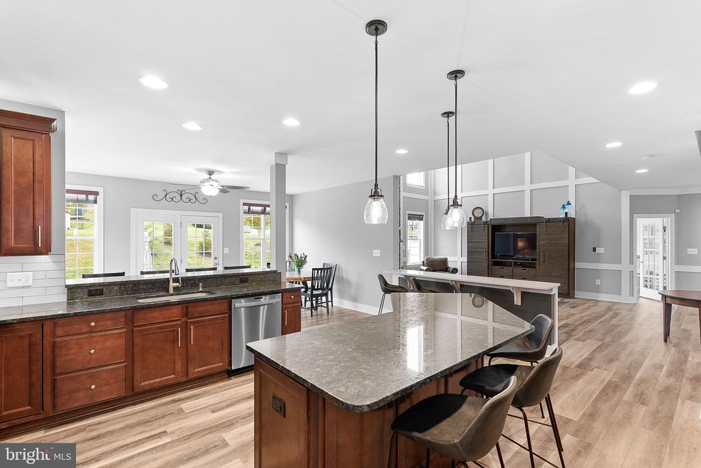 8 RAMSDELL COURT