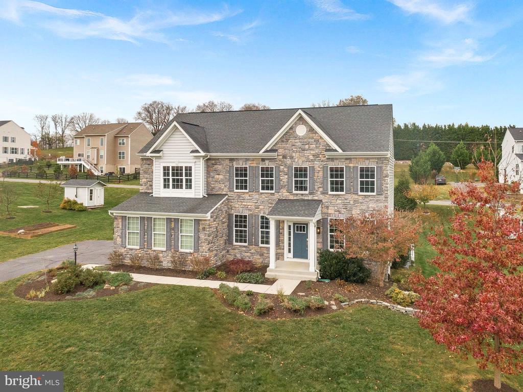 8 RAMSDELL COURT