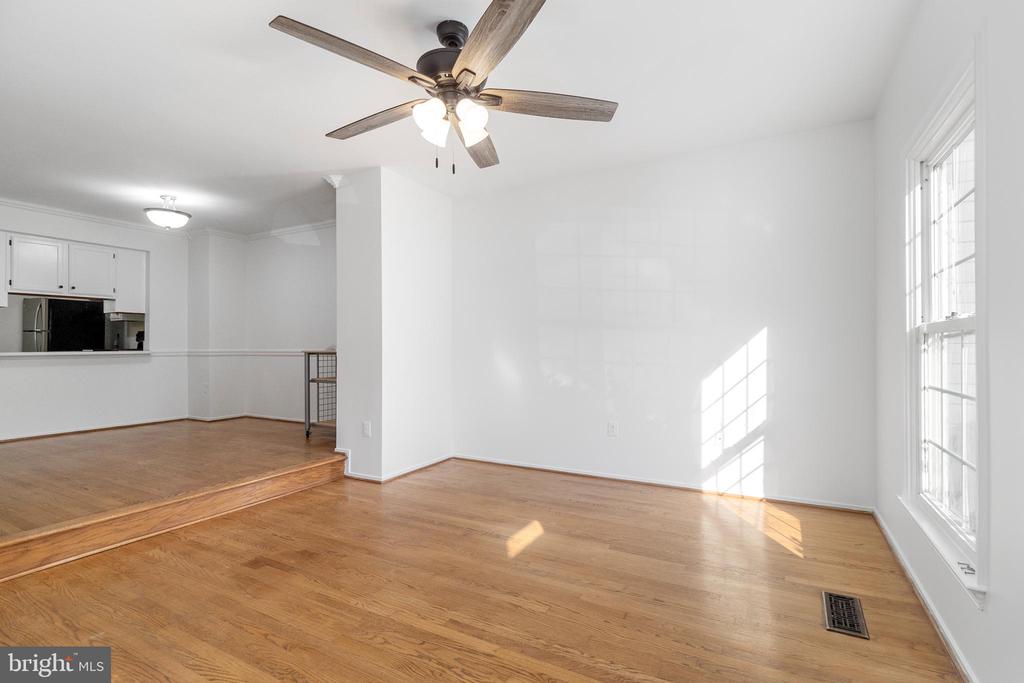 12115 PRESIDIO WAY