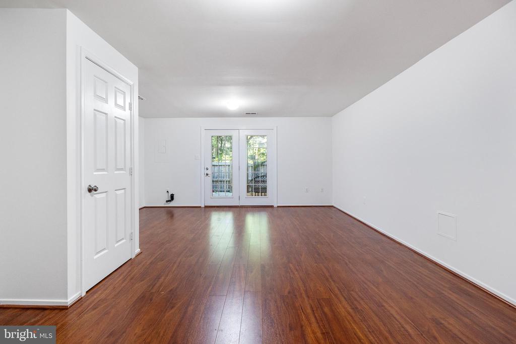 12115 PRESIDIO WAY
