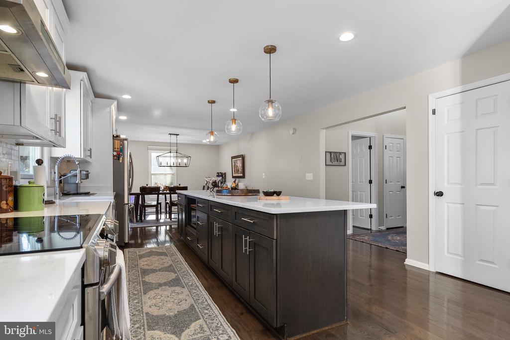 14151 DALLAS COURT