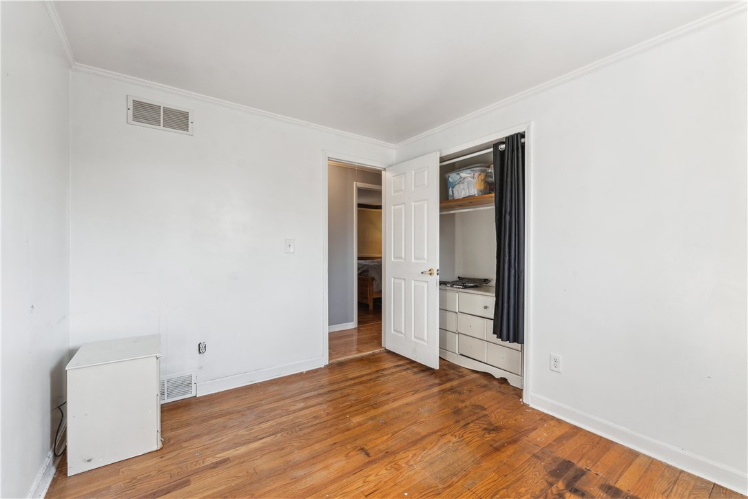392 Seminole Ave