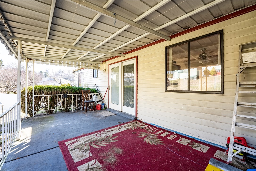 392 Seminole Ave