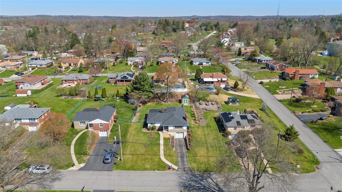 951 Rosalind Rd