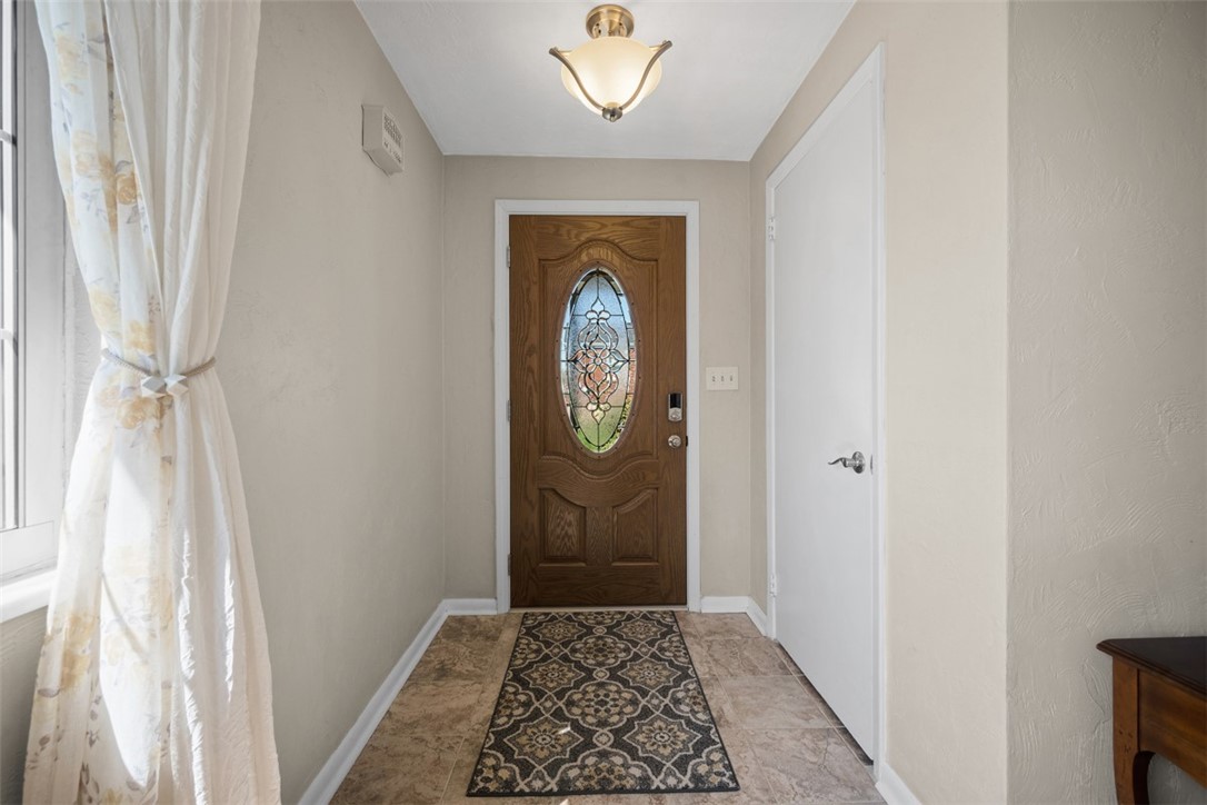951 Rosalind Rd