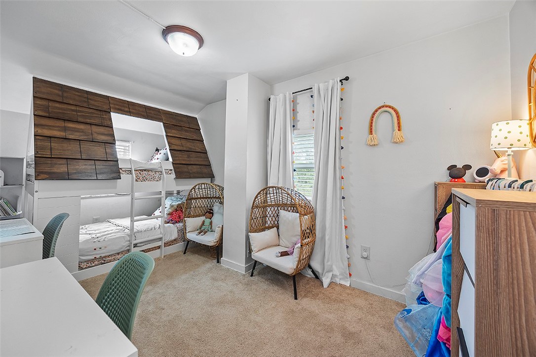 330 Earlwood Rd