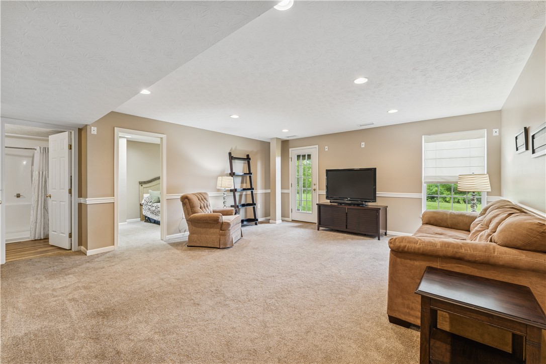 142 Bellefield Court