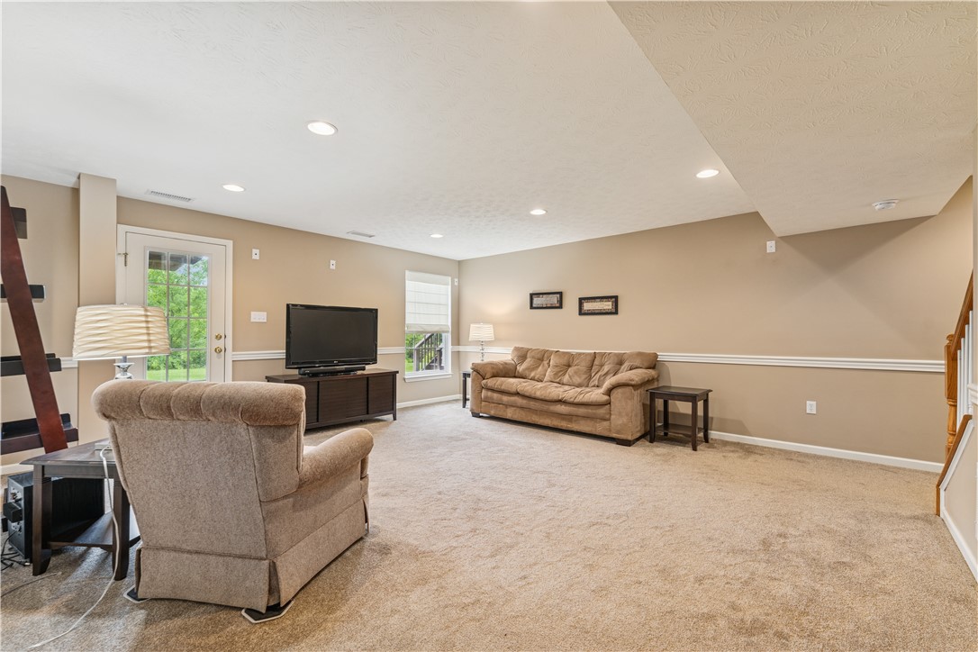 142 Bellefield Court