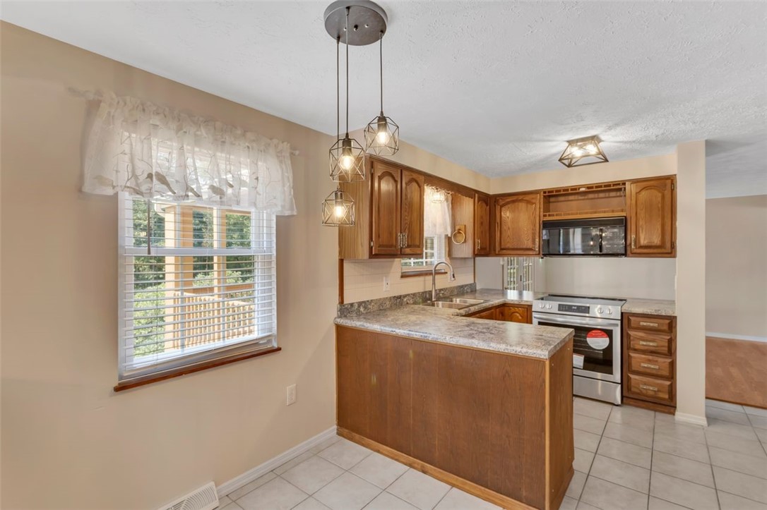 529 Greenspire Ct